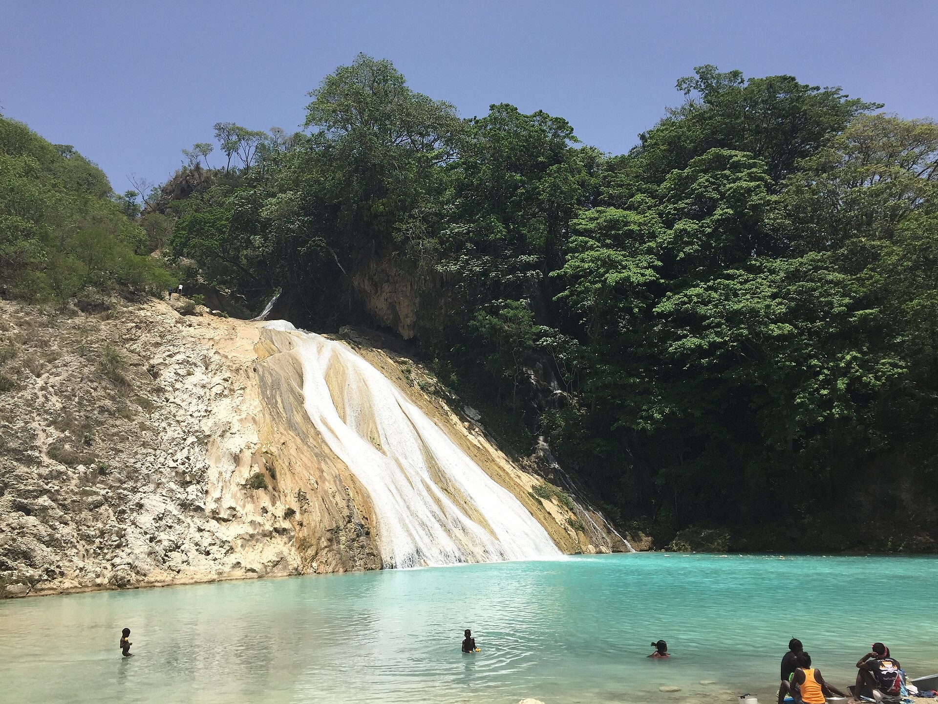 Waterfall near Demarague