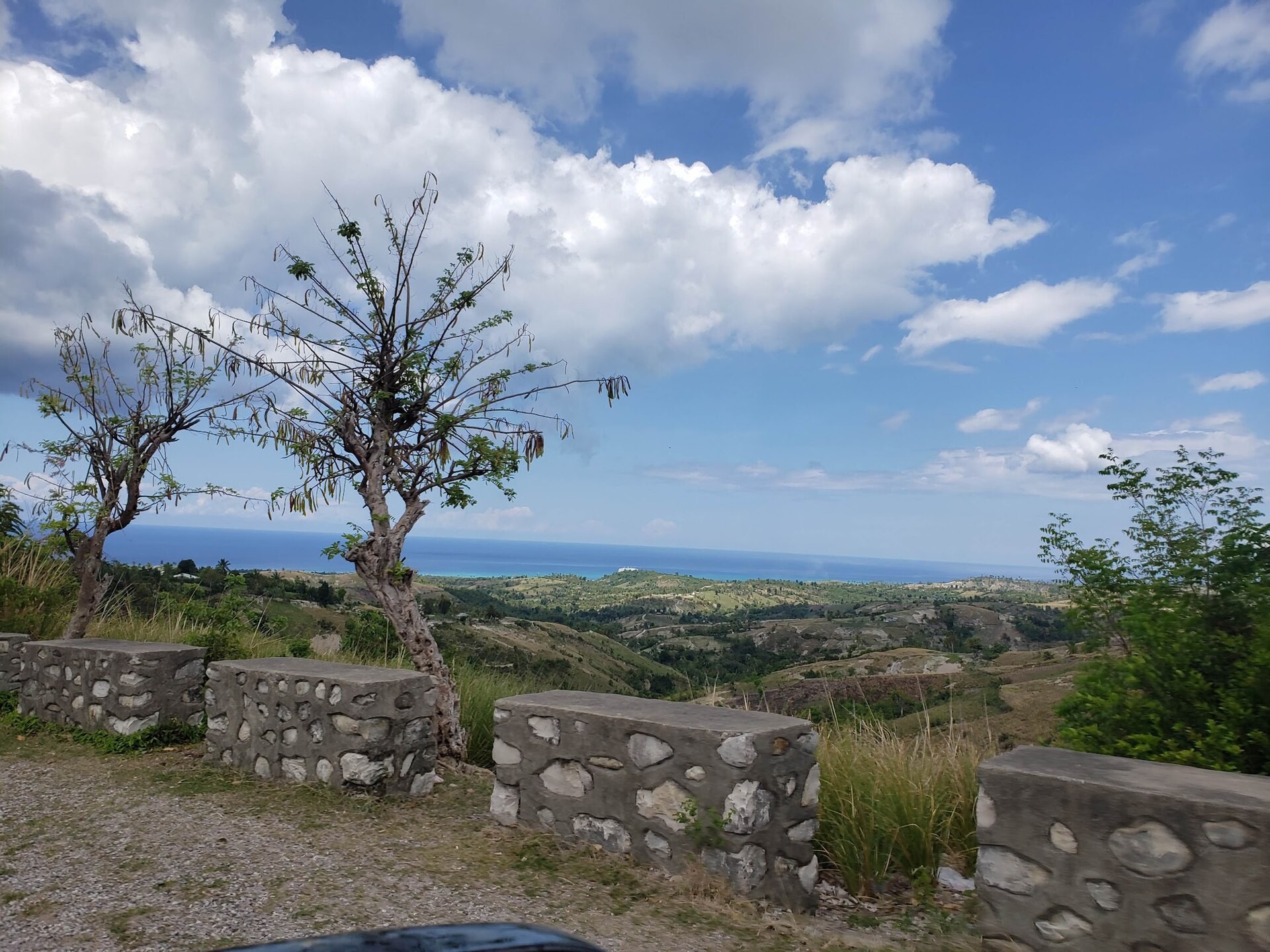 On the road to Port-Salut